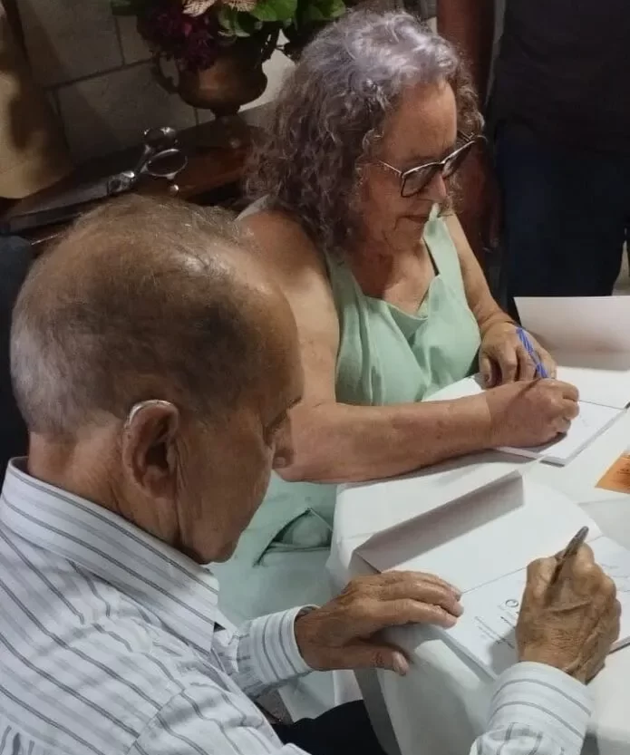 Livro traz memórias e causos de “Nonô Alfaiate”