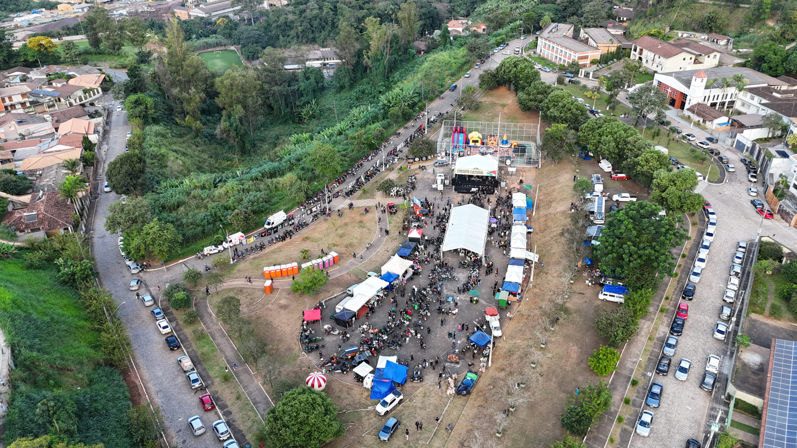 Monlevade 62 anos: cultura, música e movimento tomam a cidade